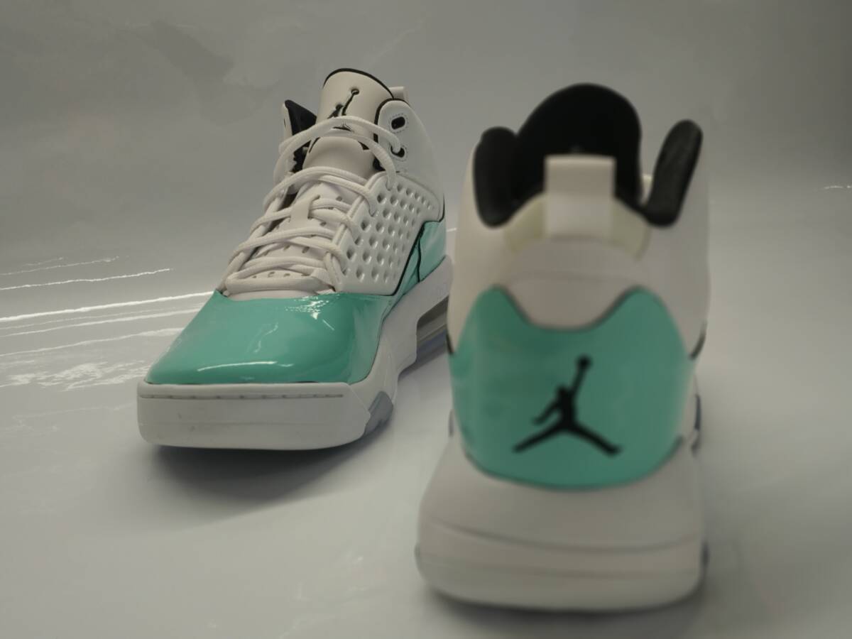 Oklejanie Butów Nike Air Jordan Maxin 200 w kolor miętowy