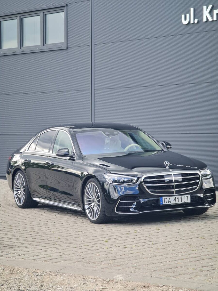 Mercedes S klasa – Zabezpieczenie całej karoserii folią ochronną PPF Avery Dennison SPFx3