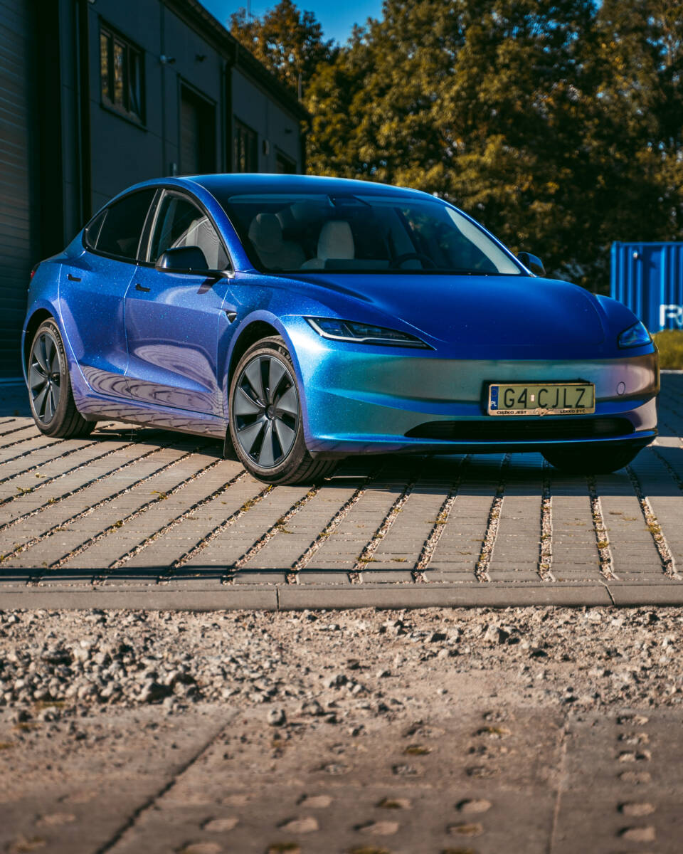 Tesla Model 3 fl – Zmiana koloru na Starlight KPMF blue black